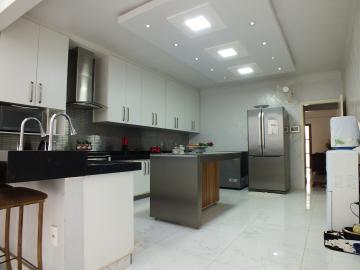 Casa / Residencial em Araçatuba , Comprar por R$Consulte-nosAlugar por R$(L) 3.500,00