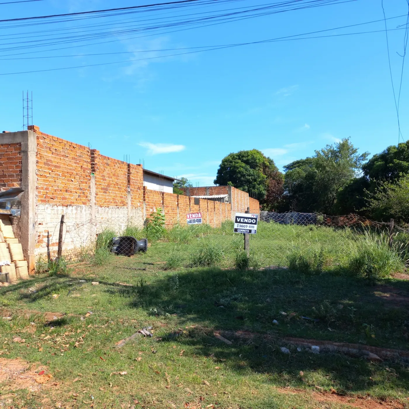 Comprar Terreno / Padrão em Araçatuba R$ 80.000,00 - Foto 1