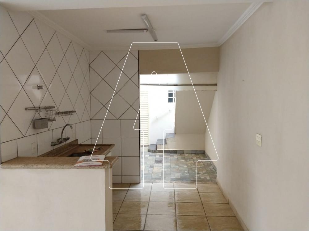 Alugar Casa / Residencial em Araçatuba R$ 2.500,00 - Foto 2