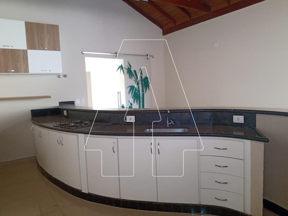 Alugar Casa / Condomínio em Araçatuba R$ 3.000,00 - Foto 2