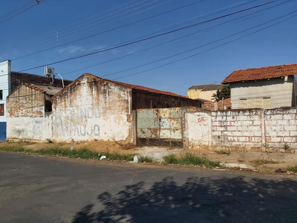 Comprar Casa / Residencial em Araçatuba R$ 240.000,00 - Foto 2