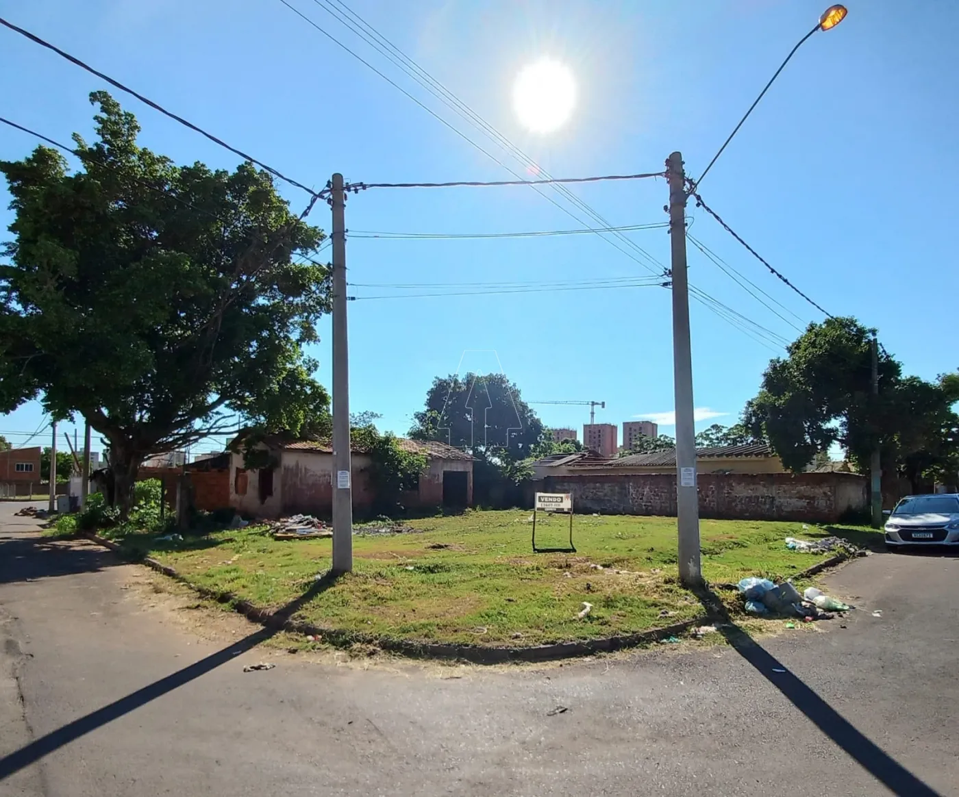 Comprar Terreno / Padrão em Araçatuba R$ 90.000,00 - Foto 1
