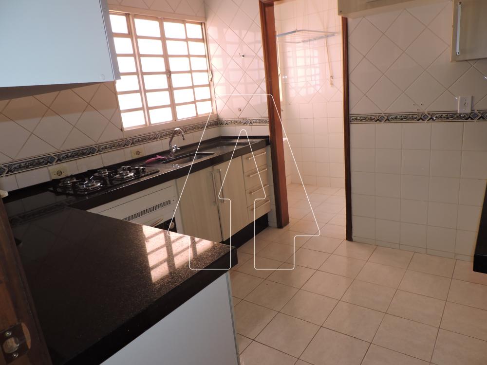 Alugar Apartamento / Padrão em Araçatuba R$ 950,00 - Foto 2