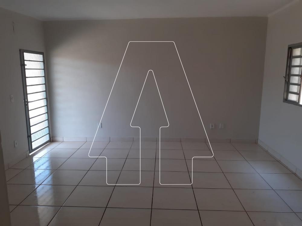 Alugar Apartamento / Padrão em Araçatuba R$ 700,00 - Foto 1
