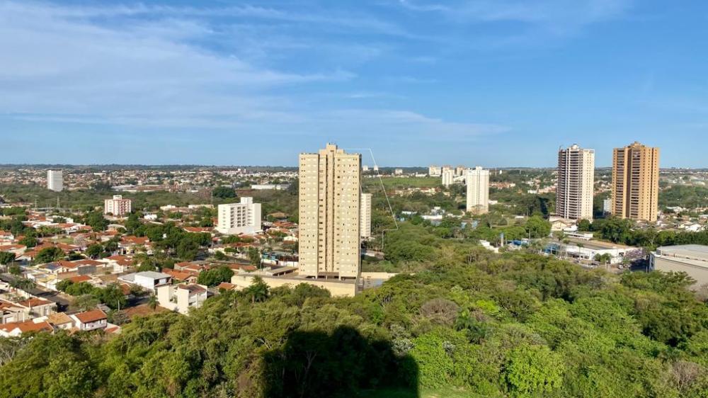 Comprar Apartamento / Padrão em Araçatuba R$ 1.500.000,00 - Foto 1