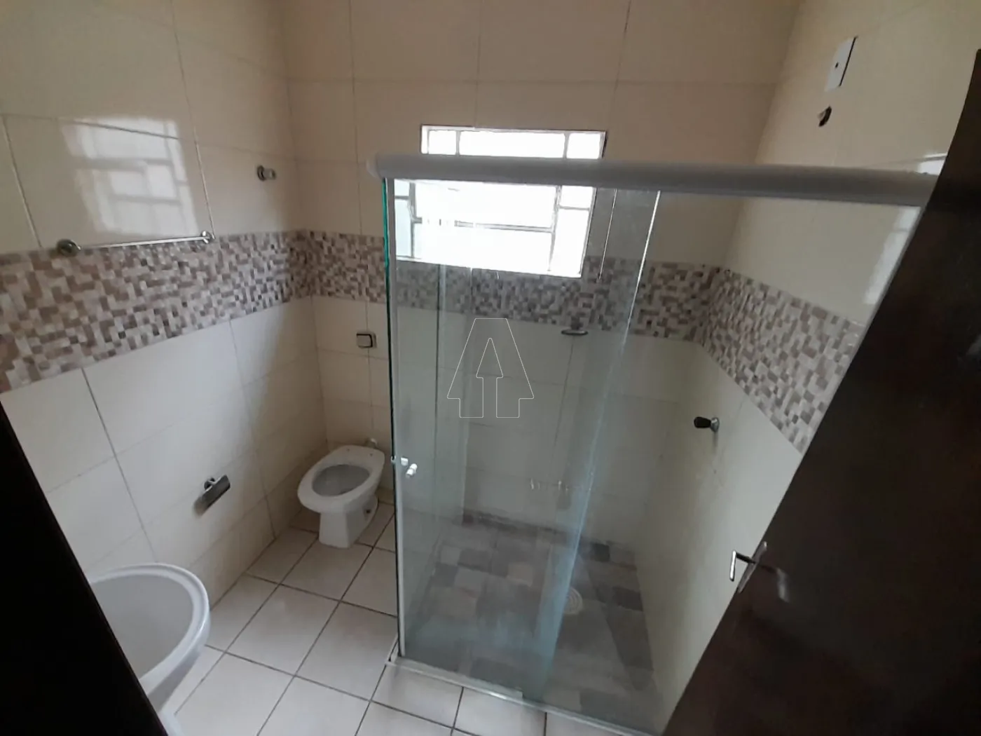 Alugar Casa / Residencial em Araçatuba R$ 750,00 - Foto 8