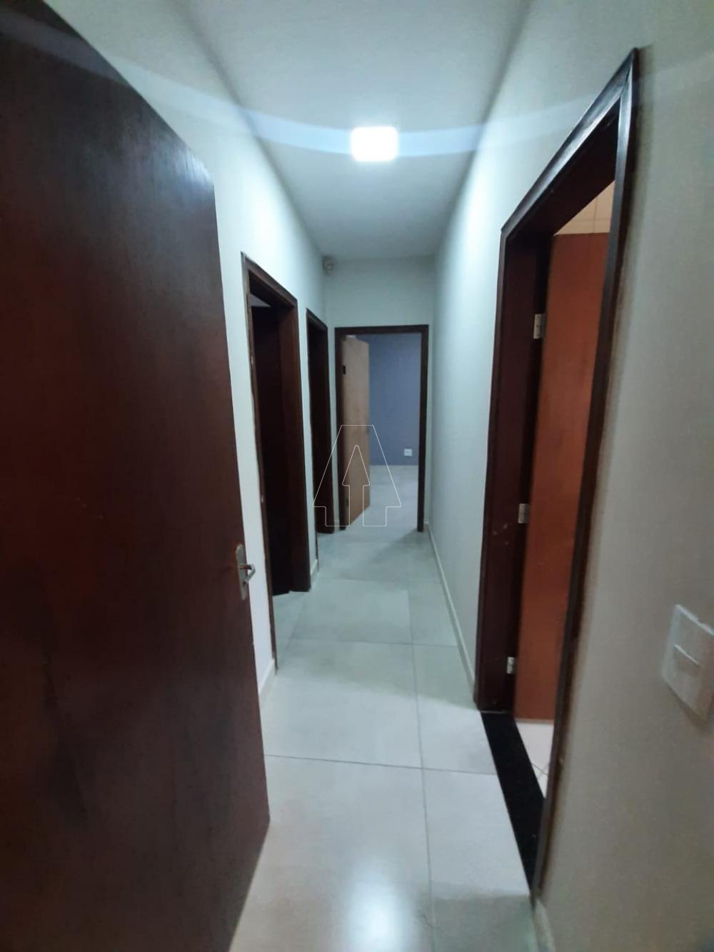 Alugar Casa / Residencial em Araçatuba R$ 1.600,00 - Foto 2