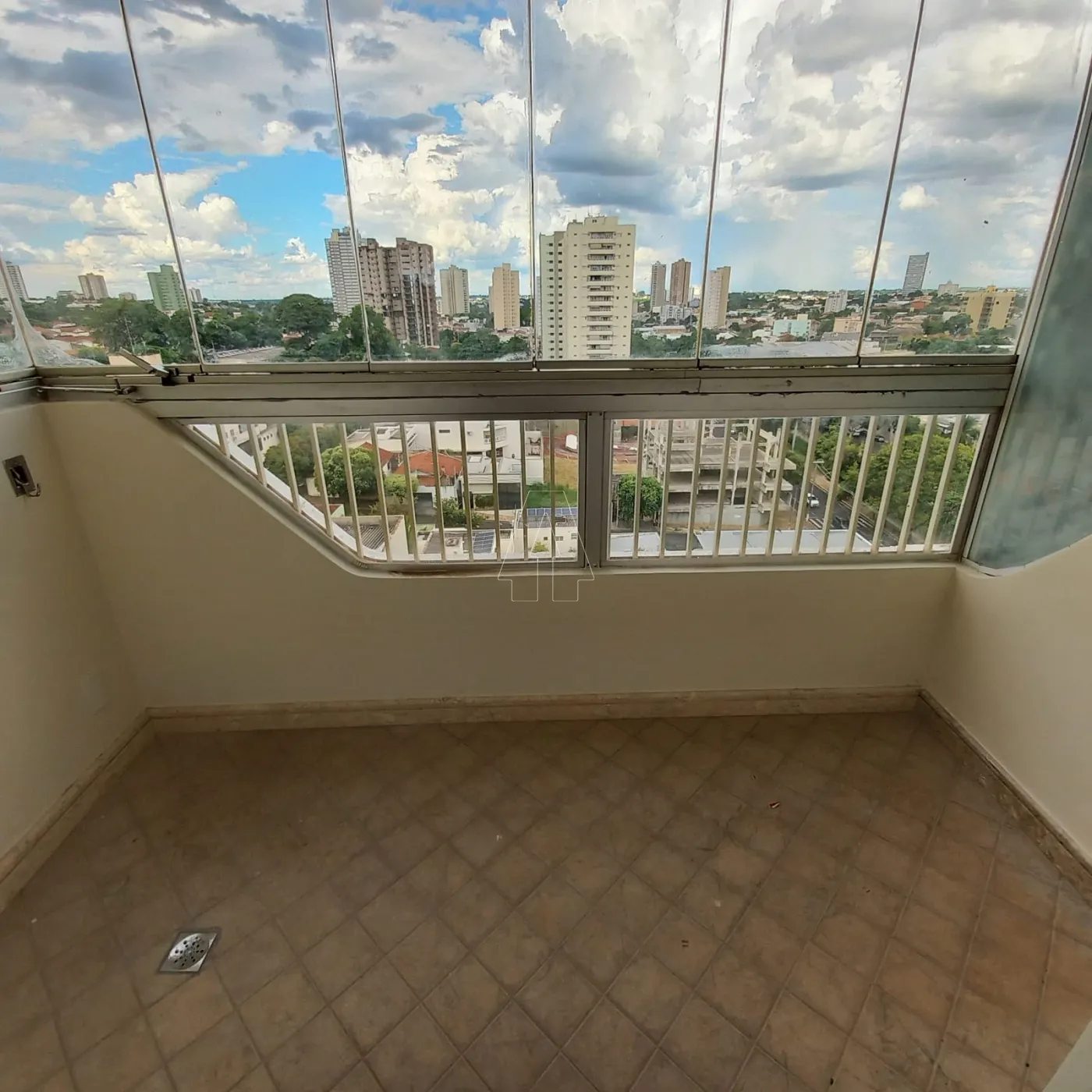 Comprar Apartamento / Padrão em Araçatuba R$ 350.000,00 - Foto 6