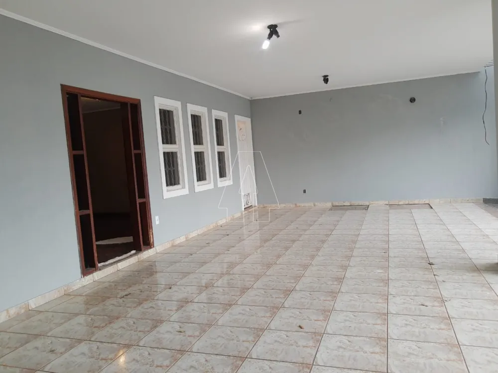 Alugar Casa / Residencial em Araçatuba R$ 2.500,00 - Foto 1