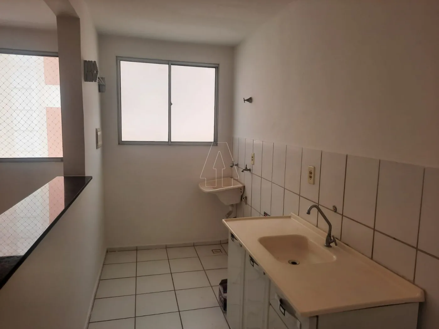 Comprar Apartamento / Padrão em Araçatuba R$ 105.000,00 - Foto 2