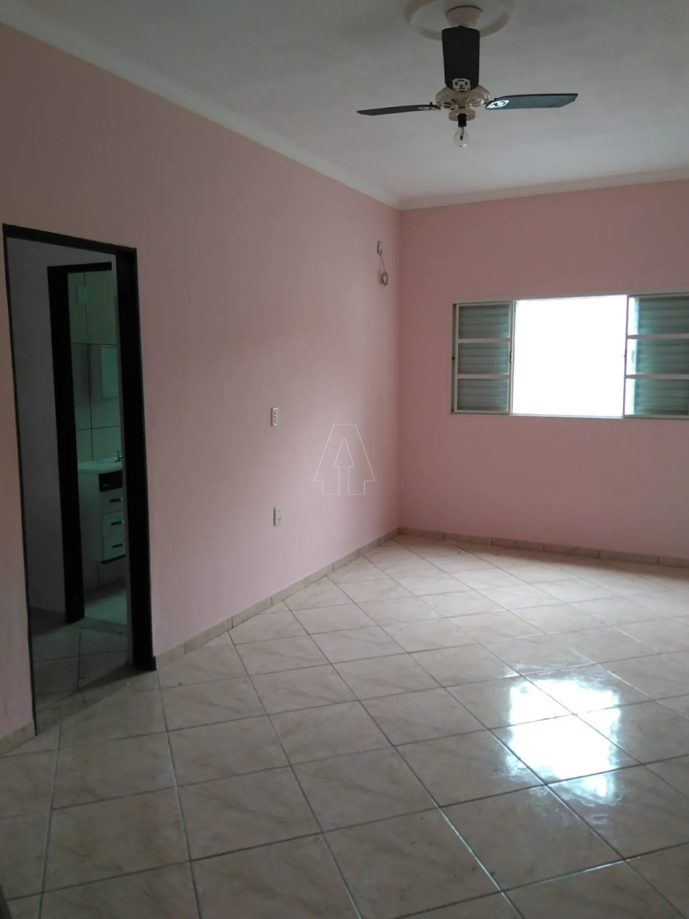 Alugar Casa / Residencial em Araçatuba R$ 1.000,00 - Foto 2