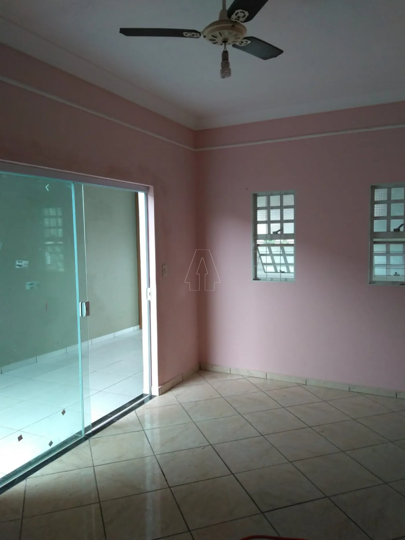 Alugar Casa / Residencial em Araçatuba R$ 1.000,00 - Foto 1