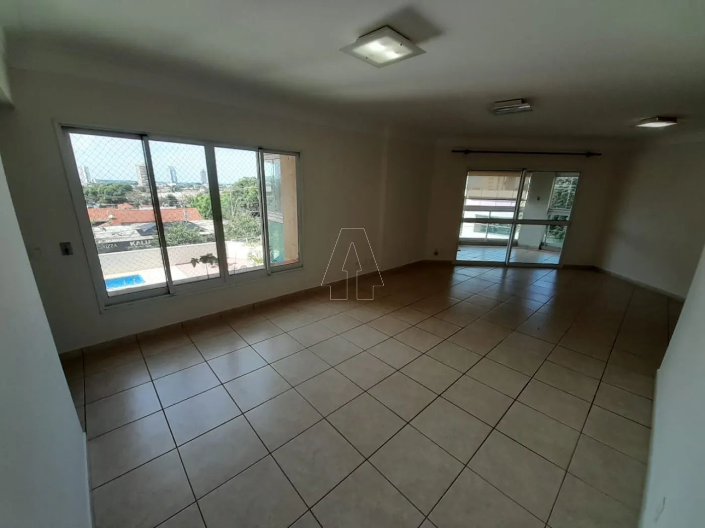 Alugar Apartamento / Padrão em Araçatuba R$ 3.200,00 - Foto 2