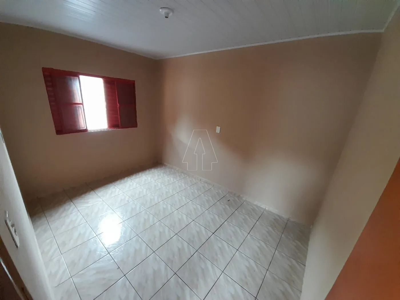 Alugar Casa / Residencial em Araçatuba R$ 800,00 - Foto 3