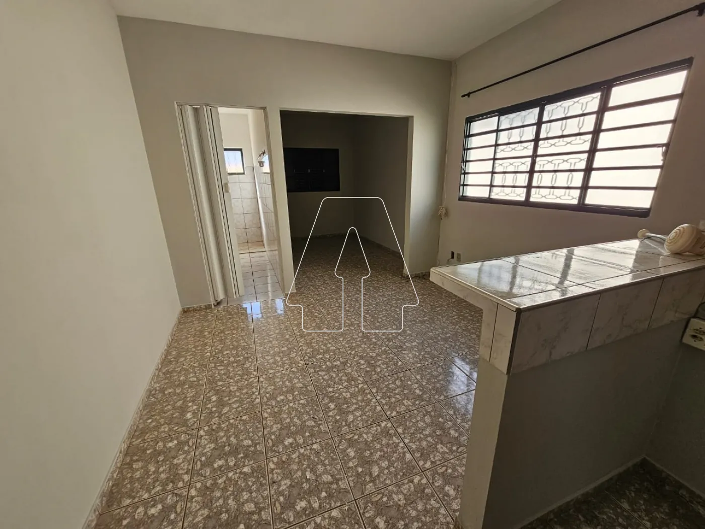 Alugar Casa / Kitnet em Araçatuba R$ 700,00 - Foto 2