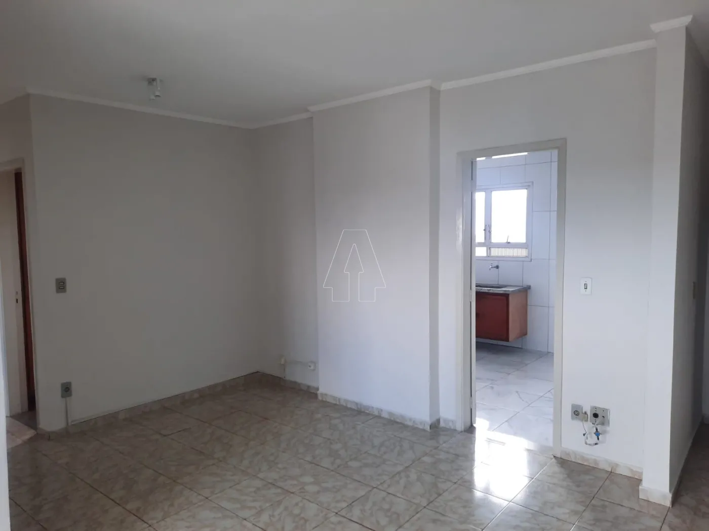 Comprar Apartamento / Padrão em Araçatuba R$ 270.000,00 - Foto 2