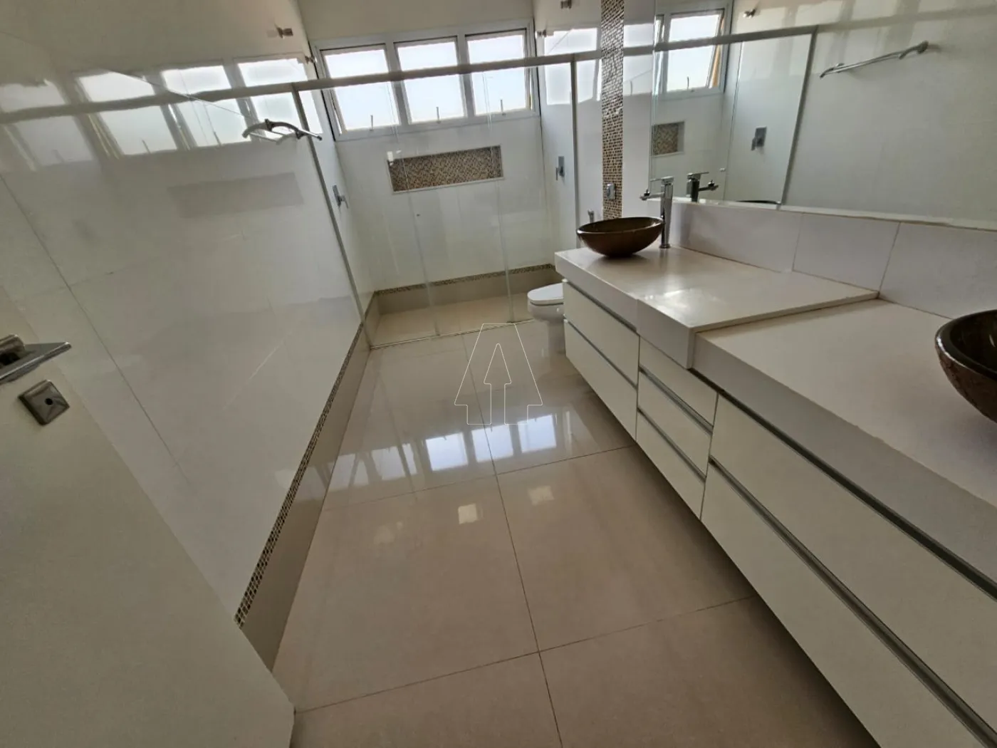 Alugar Casa / Condomínio em Araçatuba R$ 6.000,00 - Foto 14