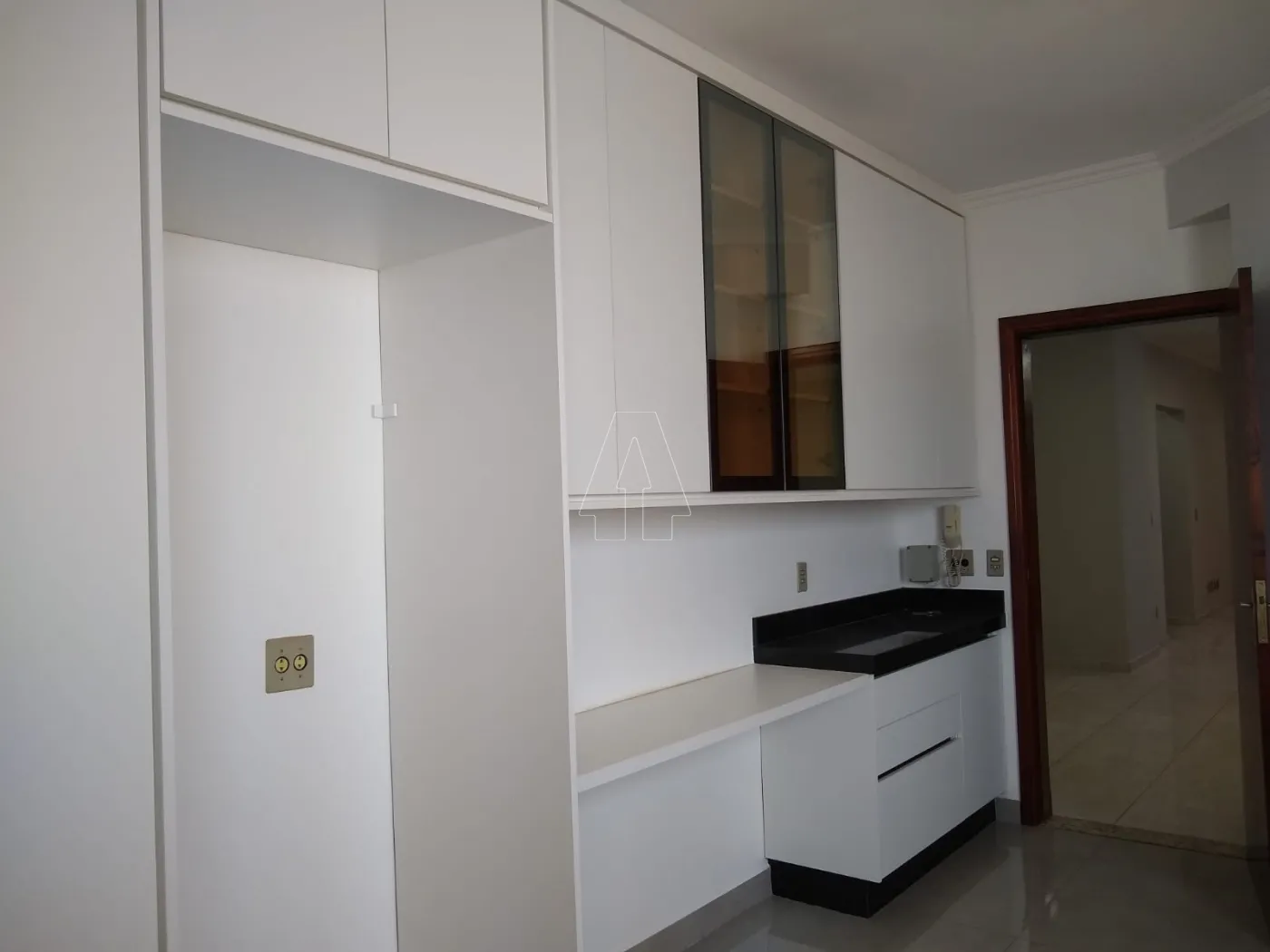 Alugar Apartamento / Padrão em Araçatuba R$ 750,00 - Foto 1