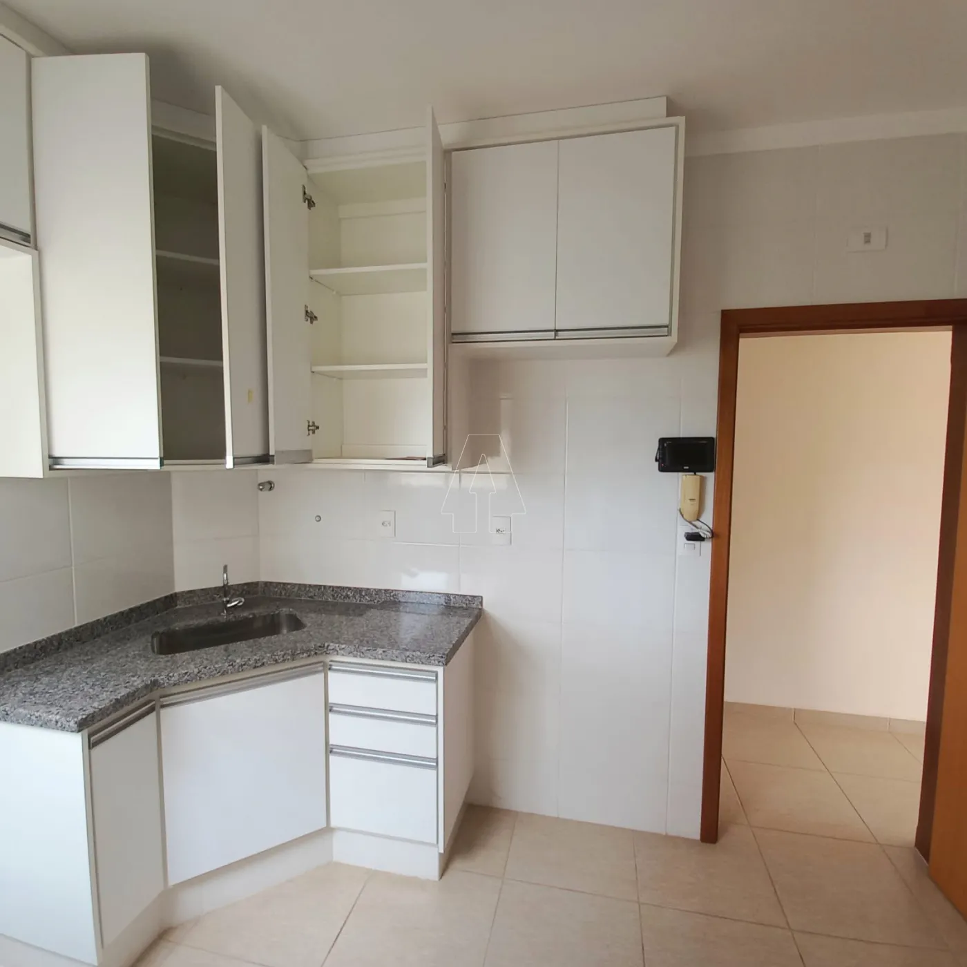 Comprar Apartamento / Padrão em Araçatuba R$ 405.000,00 - Foto 4