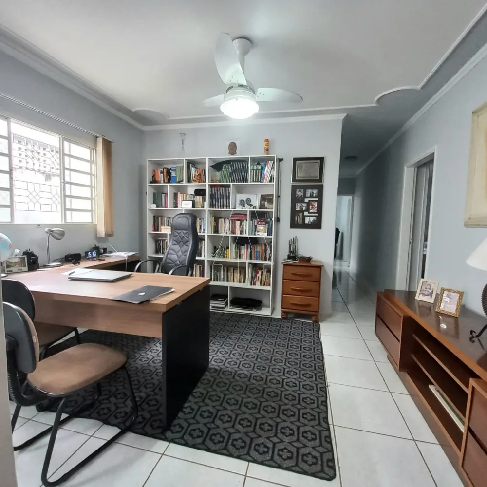 Comprar Casa / Residencial em Araçatuba R$ 455.000,00 - Foto 1