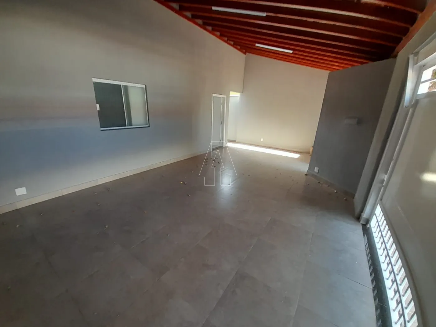 Alugar Casa / Residencial em Araçatuba R$ 3.000,00 - Foto 2
