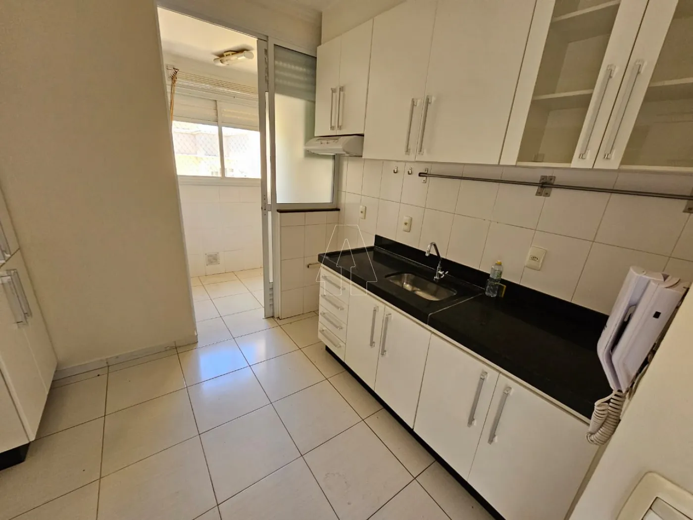 Comprar Apartamento / Padrão em Araçatuba R$ 285.000,00 - Foto 3