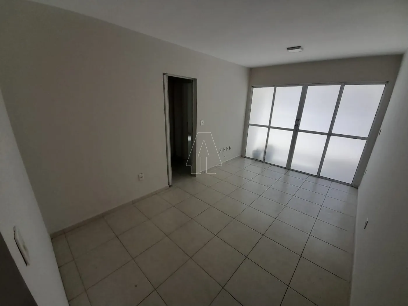 Alugar Apartamento / Padrão em Araçatuba R$ 780,00 - Foto 1