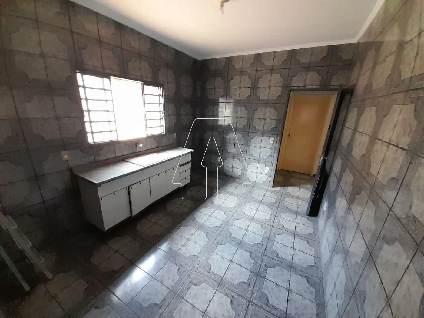 Alugar Casa / Residencial em Araçatuba R$ 2.200,00 - Foto 8