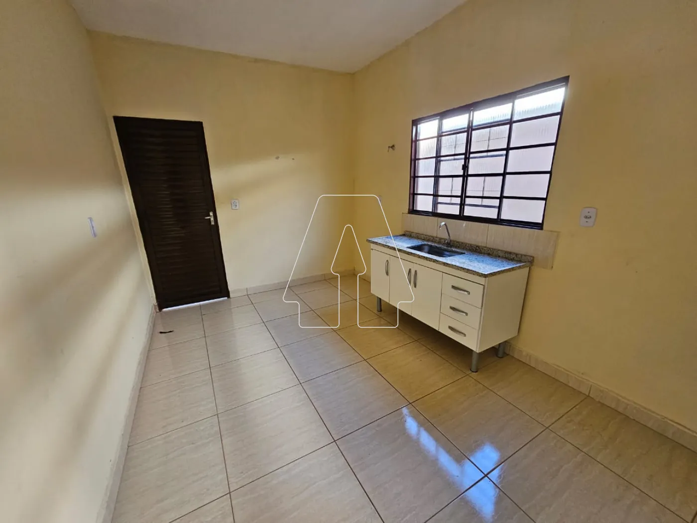 Alugar Casa / Residencial em Araçatuba R$ 1.050,00 - Foto 3