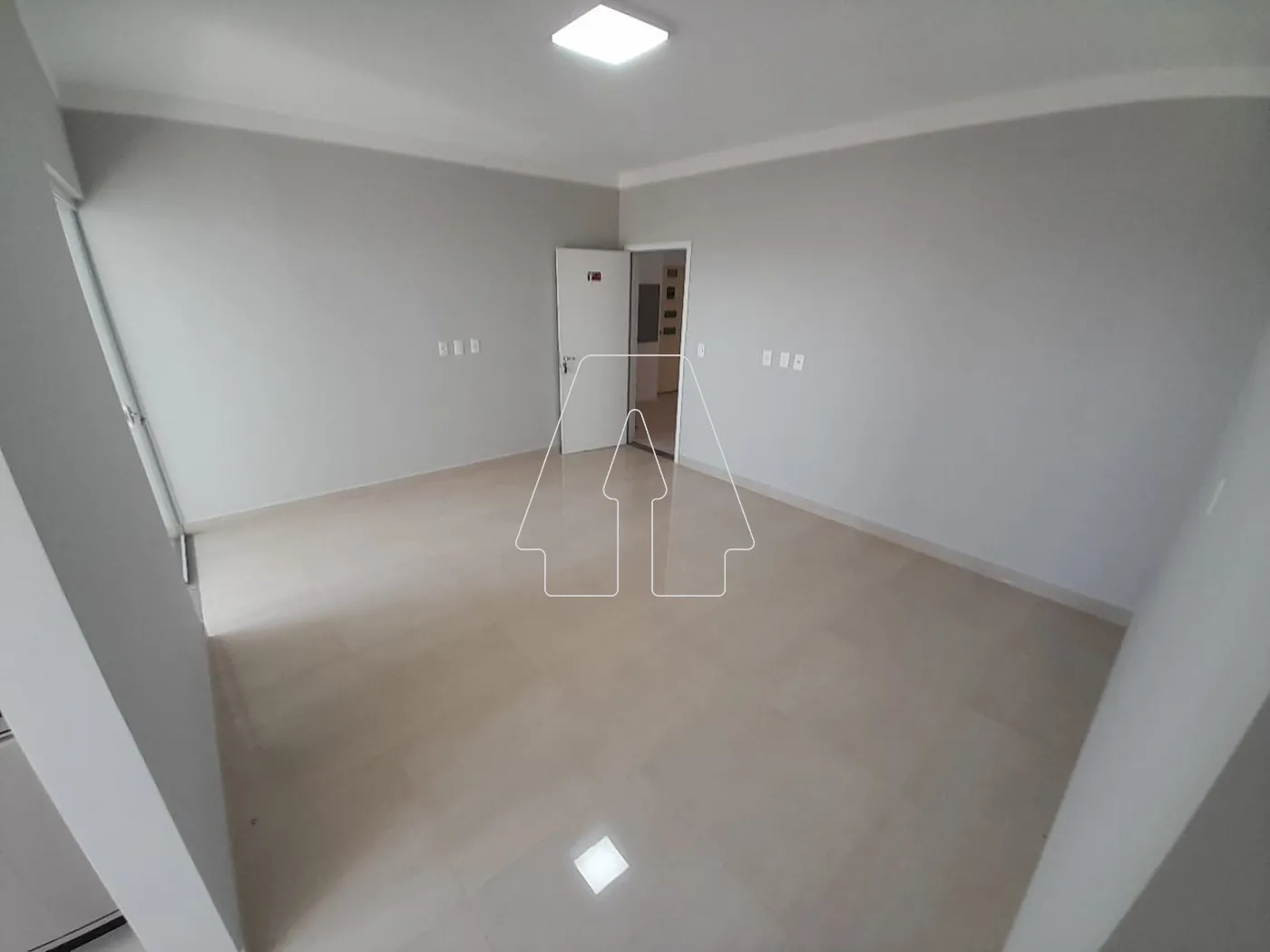 Alugar Apartamento / Padrão em Araçatuba R$ 1.450,00 - Foto 2
