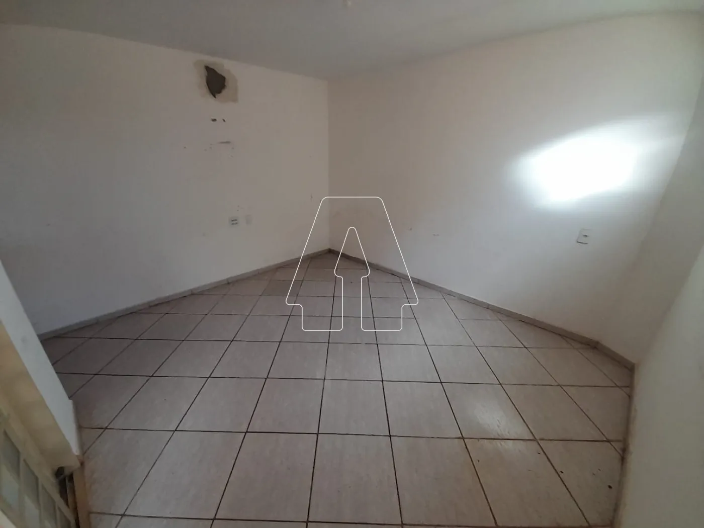 Alugar Casa / Residencial em Araçatuba R$ 950,00 - Foto 4
