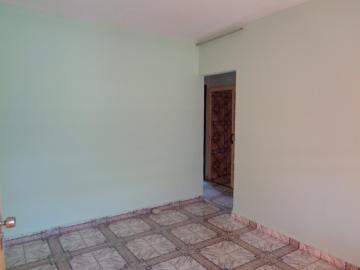 Alugar Casa / Residencial em Araçatuba. apenas R$ 750,00