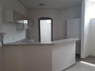Alugar Casa / Condomínio em Araçatuba. apenas R$ 1.450,00