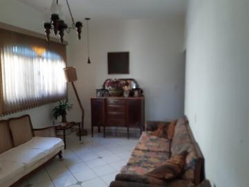 Alugar Casa / Residencial em Araçatuba. apenas R$ 445.000,00