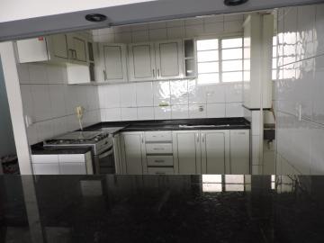 Apartamento / Padrão em Araçatuba , Comprar por R$(V) 240.000,00