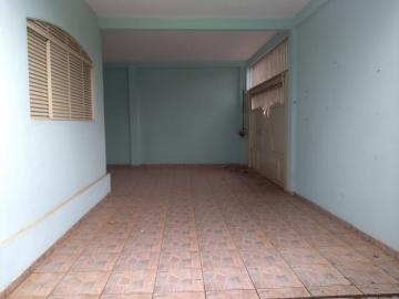 Alugar Casa / Residencial em Araçatuba. apenas R$ 1.500,00
