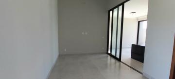 Alugar Casa / Condomínio em Araçatuba. apenas R$ 700.000,00