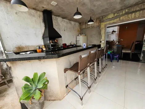 Alugar Casa / Residencial em Araçatuba. apenas R$ 160.000,00