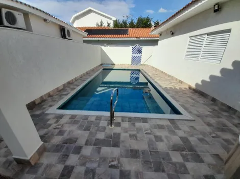 Alugar Casa / Condomínio em Araçatuba. apenas R$ 980.000,00
