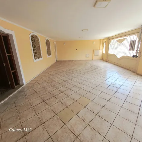 Casa / Residencial em Araçatuba , Comprar por R$(V) 850.000,00