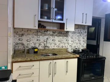 Apartamento / Padrão em Araçatuba , Comprar por R$(V) 450.000,00