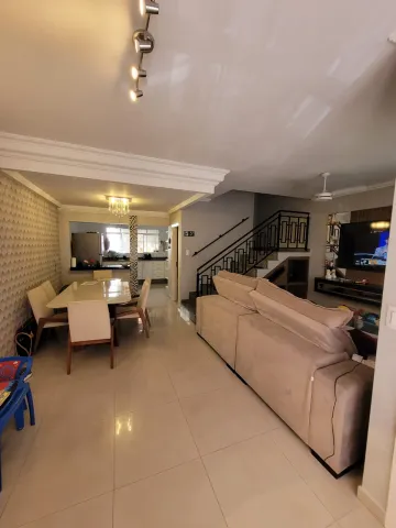 Casa / Condomínio em Araçatuba , Comprar por R$(V) 435.000,00