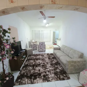 Alugar Casa / Residencial em Araçatuba. apenas R$ 400.000,00