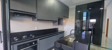 Alugar Casa / Condomínio em Araçatuba. apenas R$ 870.000,00